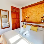 Casa Tinajas *